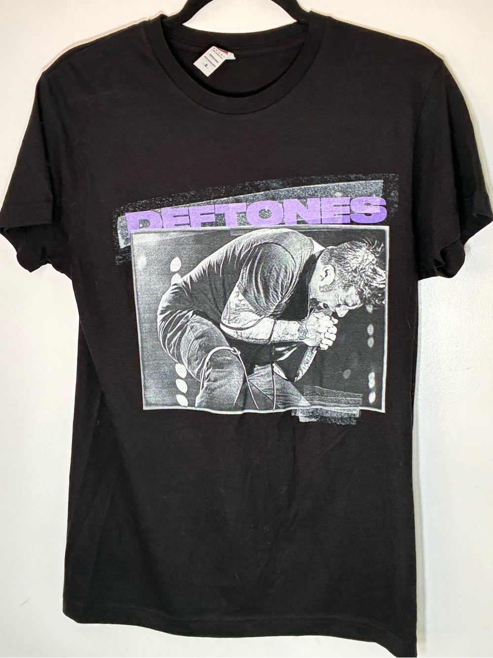 Deftones Purple Graphic T-Shirt 100% Cotton Size Small